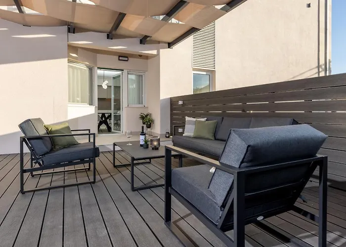 Apartments Ocrux